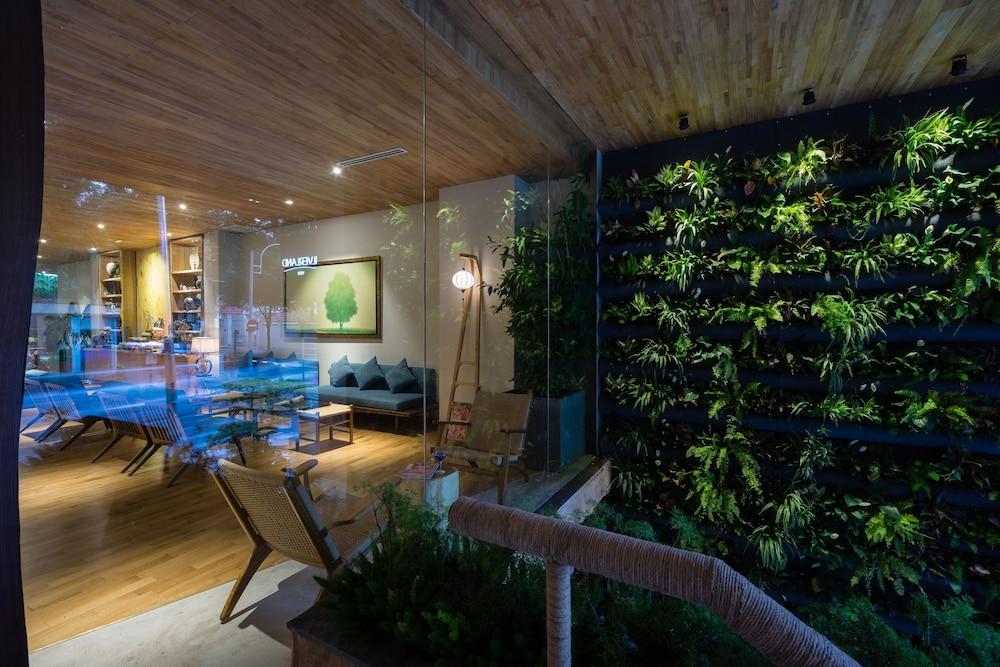 Hotel Silverland Yen Ho Chi Minh City